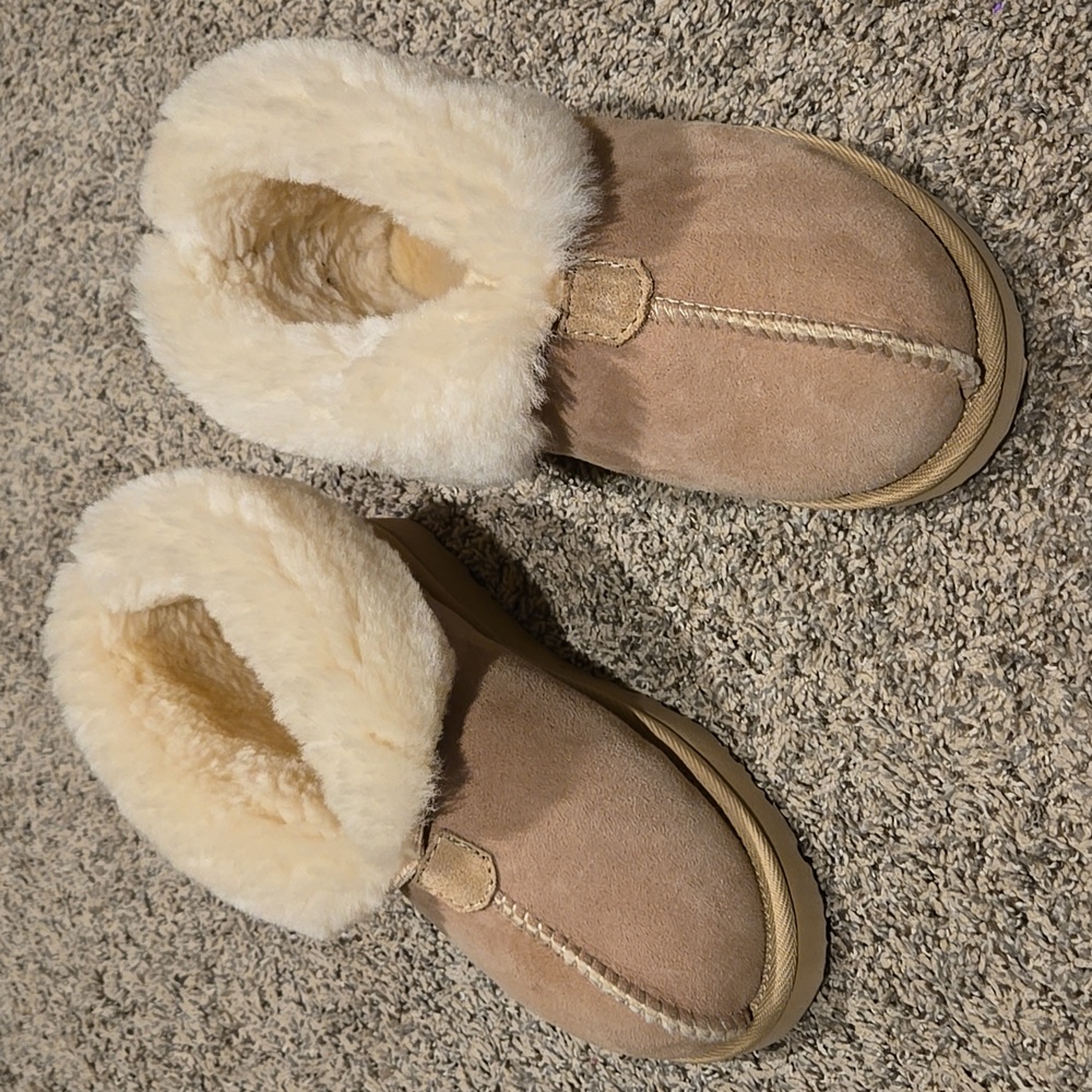 UGG Since 1974 Sand color fold over UGGs
